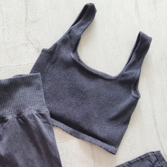 NEW Free People Movement Good Karma Top & Leggings - Picture 2 of 4